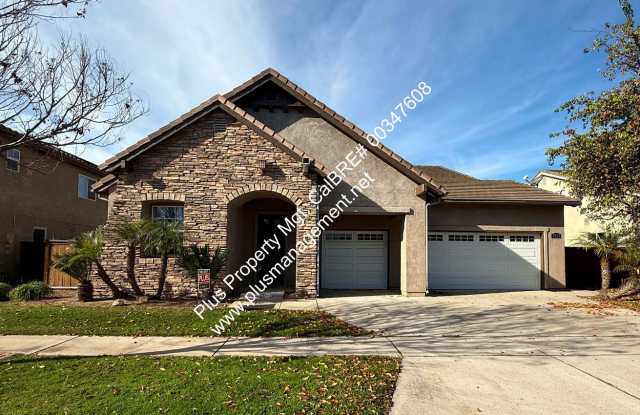 Traditions Single Story Home is Centrally Located Near Shopping/101 Frwy - 2523 Logan Drive, Santa Maria, CA 93455
