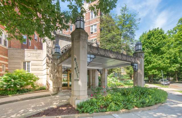 Sedgwick Gardens Gallery 2