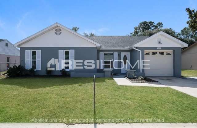 8220 Autumn Oak Avenue - 8220 Autumn Oak Avenue, Bayonet Point, FL 34668