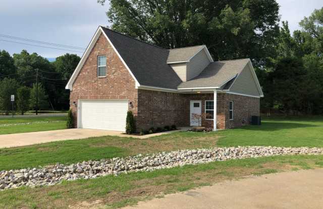 NEW CONSTRUCTION IN 2019 in Atoka TN photos photos