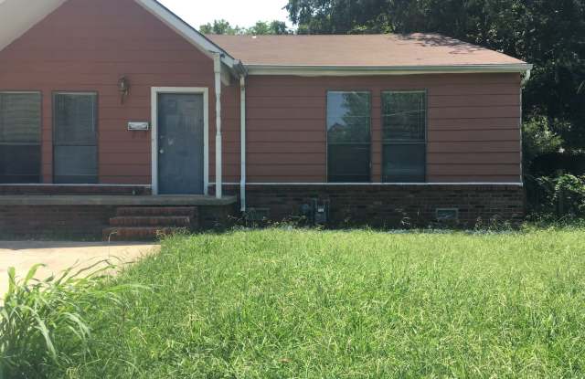 Cute 3 bedroom 2 bath home in West Tulsa - 2328 West 47th Street, Tulsa, OK 74107