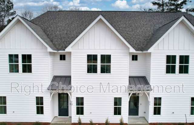 630 Village Dr photos photos