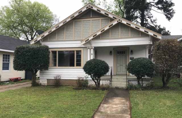 Super cute and updates throughout.... photos photos