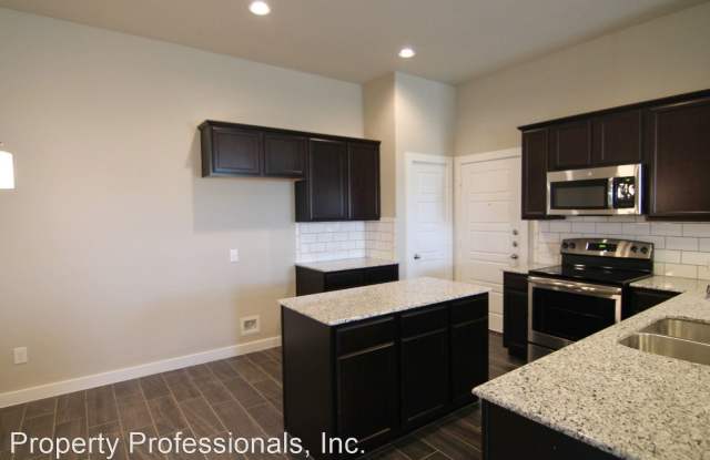 1065 Creekside Orchard Gallery 3
