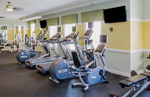 1118 HALIFAX Place photos photos