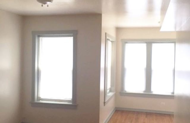 2118 E 68th St - 2118 East 68th Street, Chicago, IL 60649