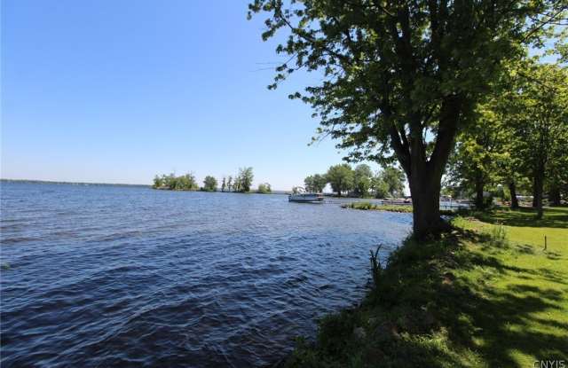 6363 Muskrat Bay Road Gallery 3