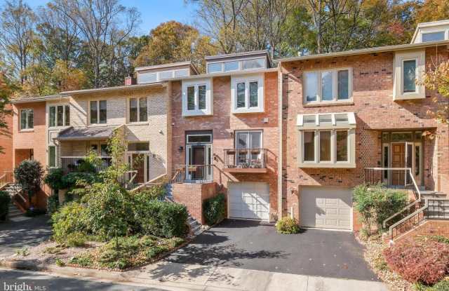 10935 WHITERIM DR - 10935 Whiterim Drive, Potomac, MD 20854