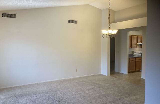 17421 N 63RD Drive Gallery 4