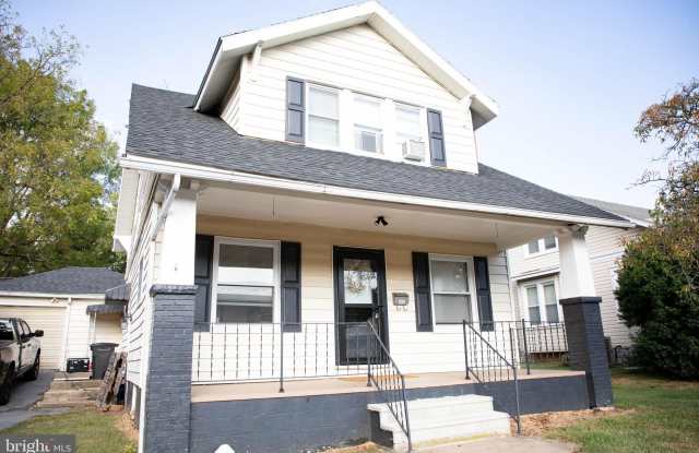 11120 GLENSIDE Avenue - 11120 Glenside Avenue, Halfway, MD 21740