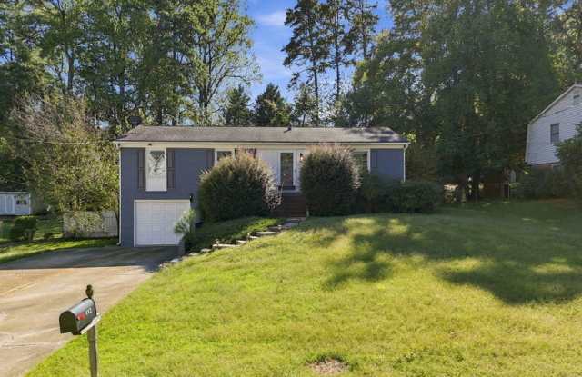 412 Pinecroft Drive Gallery 2