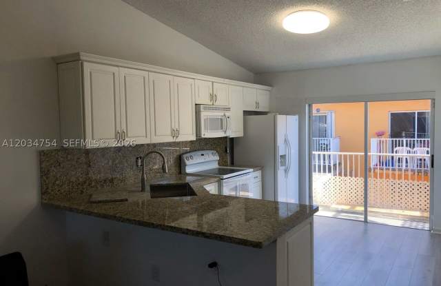 7730 W 34th Ln photos photos