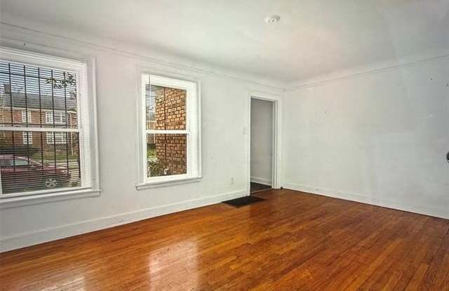 1946 Ewald Circle Gallery 4