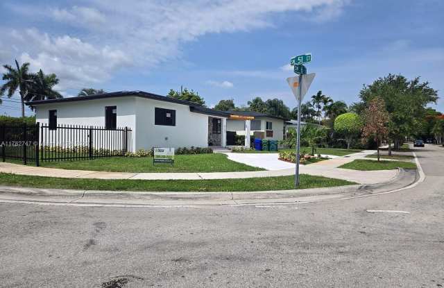 5152 SW 6th St photos photos