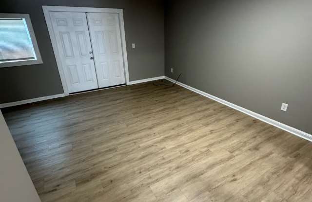 101 Aqua Ct Gallery 2