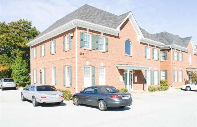 227 Scenic Highway Gallery 2
