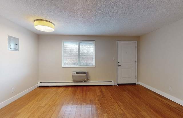 1202 Logan St photos photos