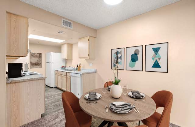 Silver Cliffs Apartments Gallery 2
