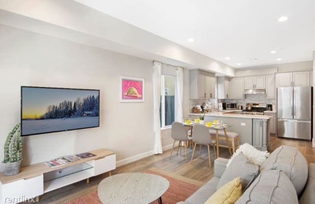 1234 N Gower St - 1234 Gower Street, Los Angeles, CA 90038
