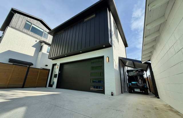 ***611 SW 2nd Street*** - 611 Southwest 2nd Street, Bentonville, AR 72712