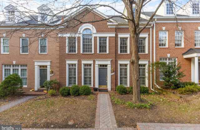 427 PARK AVENUE - 427 Park Avenue, Falls Church, VA 22046