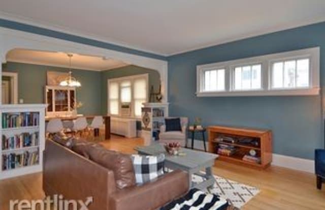 997 Fairmount Ave 1 - 997 Fairmount Avenue, St. Paul, MN 55105