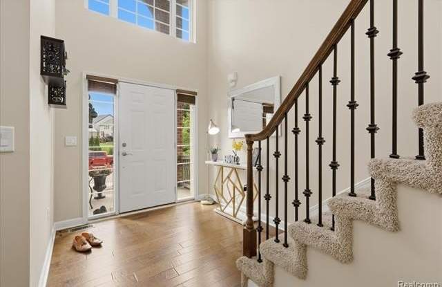 4810 E Stonegate Circle Gallery 4