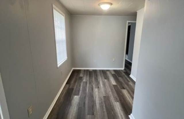 601 Cedarwood Drive Gallery 4