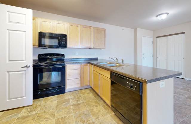 Lincoln Meadows photos photos