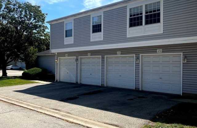 674 Cleo Court unit: 674 - 674 Cleo Court, Wheeling, IL 60090