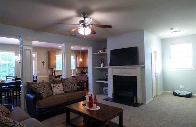 2411 Sardis Chase Court Court Gallery 4