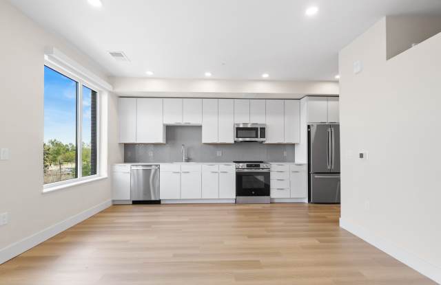 Frameline Apartments photos photos