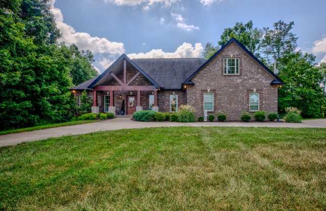 Fully Furnished, Short Term Rental, 1 Month Mimimum - 380 Sequoia Lane, Clarksville, TN 37040