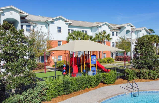 2210 Hammock Square Drive Gallery 2