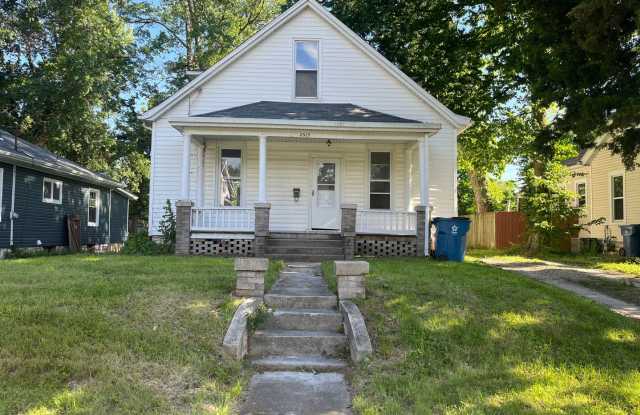 2 Bedroom 2 bathroom in Alton photos photos