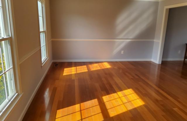 10116 SPINNING WHEEL COURT Gallery 2
