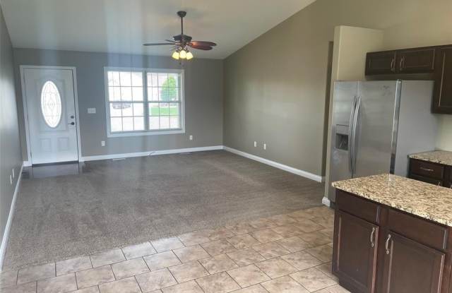 32 Rolling Rock Creek Court Gallery 4