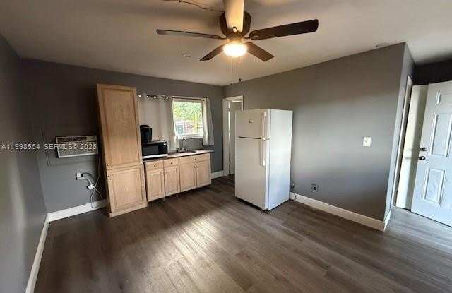 4148 SW 24th St photos photos