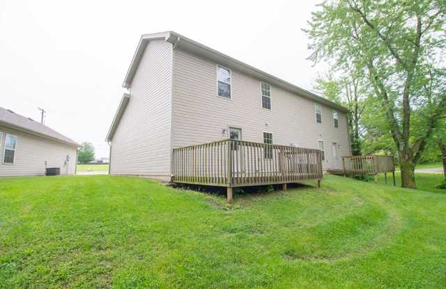 Large 4 bedroom Duplex Gallery 3