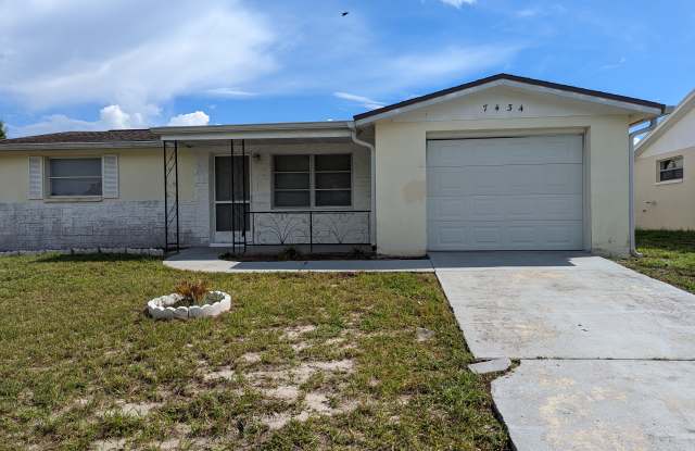 7434 San Moritz Dr Gallery 1