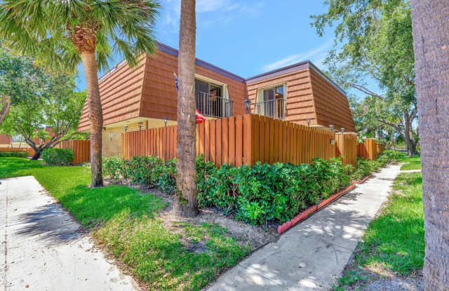 3016 30th Court photos photos