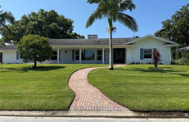 1260 PALM BOULEVARD photos photos