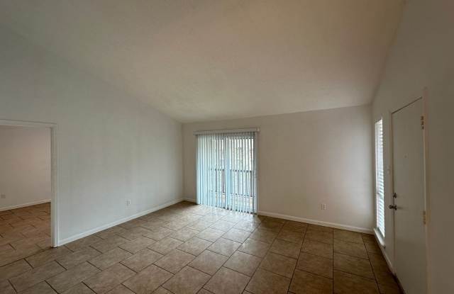 Condominium in Greenbrier! Near University of Memphis! Available Now! photos photos