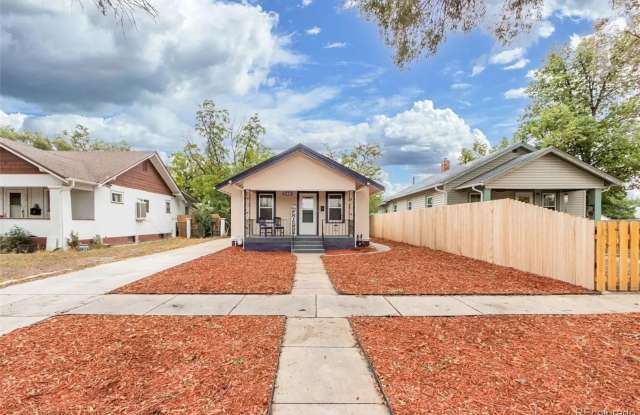 ALL PROSPECTIVE TENANTS MUST SUBMIT A $58 NON-REFUNDABLE APPLICATION FEE PER APPLICANT ONLINE AND BE PRE-QUALIFIED PRIOR TO ANY SHOWINGS photos photos