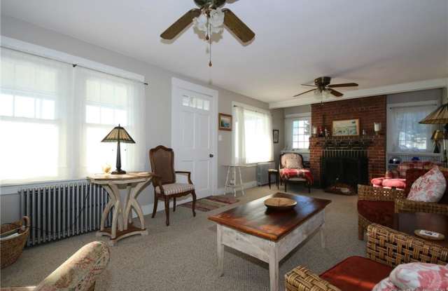 19 Soundview Drive Gallery 4