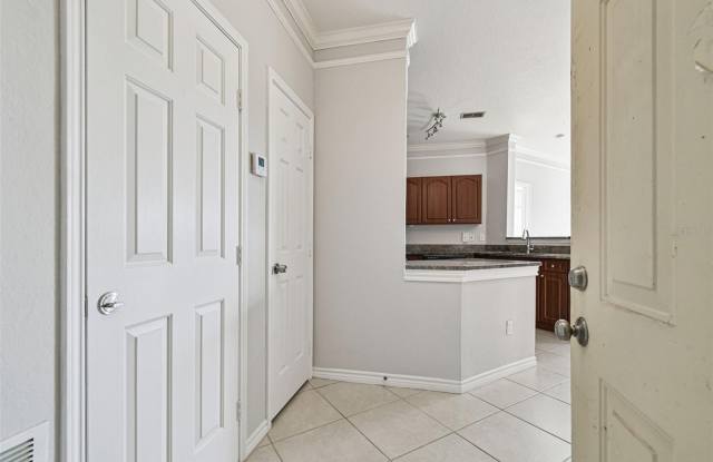 4302 BAYSIDE VILLAGE DRIVE Gallery 3