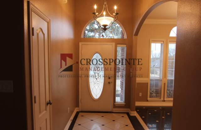 Tour Today: Beautiful 4 bedroom home in Oasis South! Gallery 4