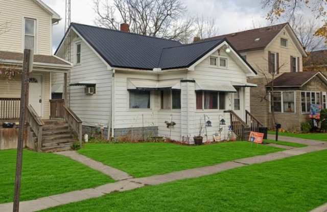 937 Howard Street photos photos