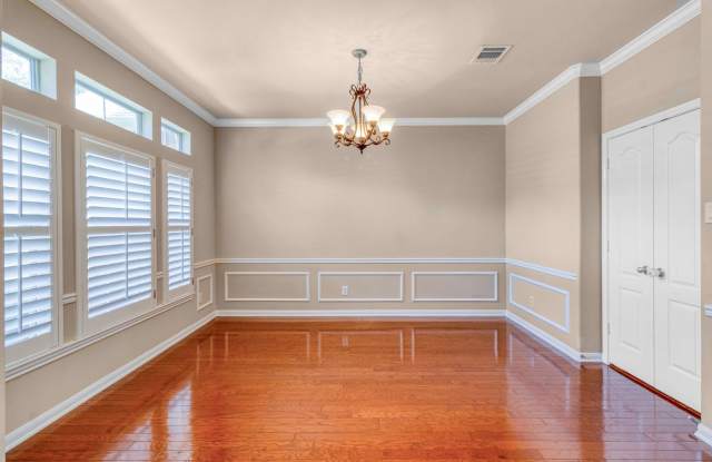 Gorgeous 4 BD | 3.5 BA | 2 CAR GARAGE Available in Sonoma Ranch Helotes! Move in Special!! **$500 OFF** Gallery 4