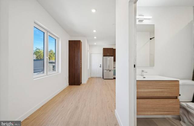 436 DIAMOND STREET photos photos